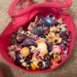 LPS toys and accessories